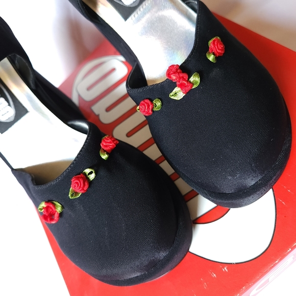 Vintage Bongo Sonya Women's 5.5M Platform Mary Jane Sandals Heels Roses 90's Y2K - Picture 4 of 9